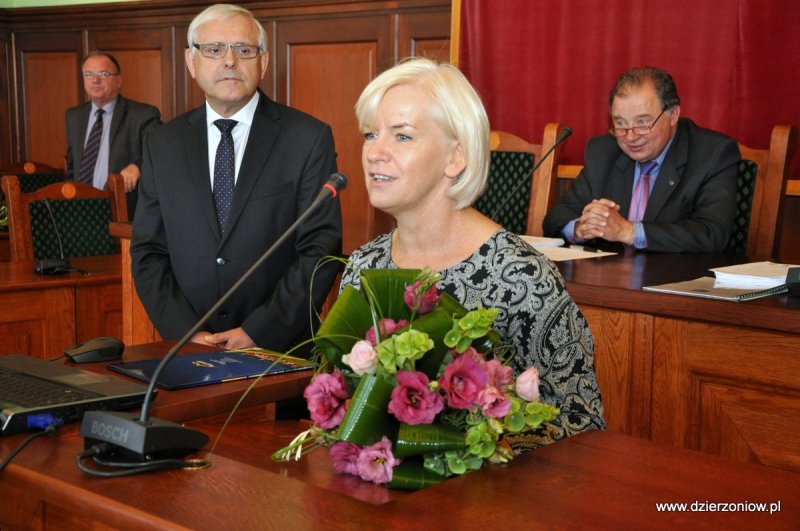 Albina Stefańska, wcześniej zastępca dyrektora Zespołu Gimnazjów nr 3, będzie pełnić funkcję dyrektora Gimnazjum nr 1 przez najbliższe pięć lat.
