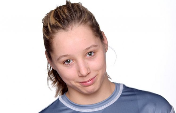 Paulina Martyk - zawodniczka MUKLS JUNIOR Dzierżoniów i ULKS SOWA Pieszyce już drugi raz startowała w reprezentacyjnych barwach. W węgierskim Kecskemet w kategorii 52 kg Paulina sięgnęła po brąz. 