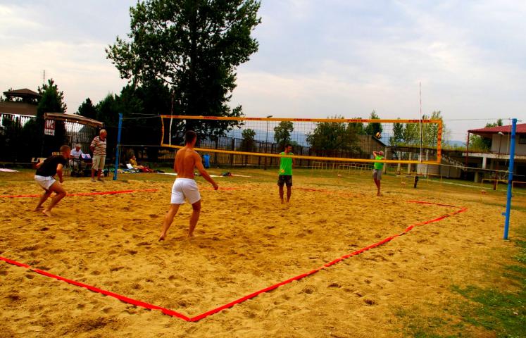 Turniej Finałowy Grand Prix w Siatkówce Plażowej  już w niedzielę, 12 sierpnia . Sportowe widowisko zaplanowano na boisku do siatkówki plażowej znajdującym się przy Alei Bajkowych Gwiazd w Dzierżoniowie. 