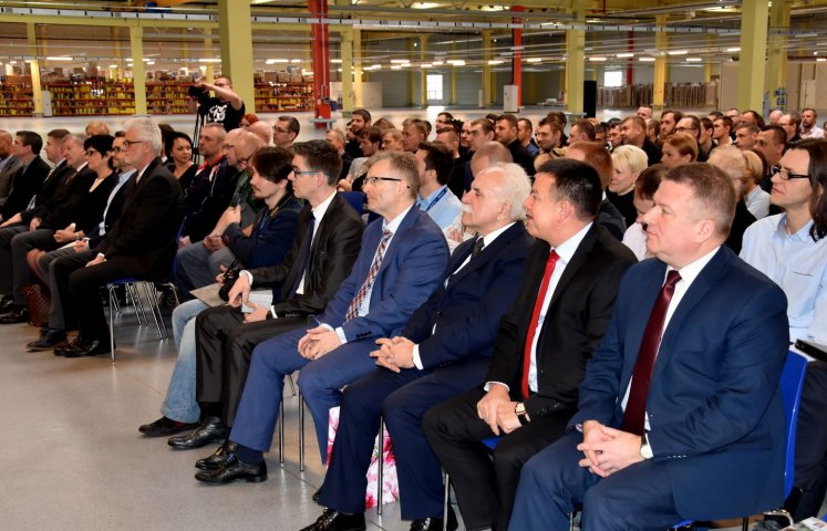 Dzierżoniów: Nawet 250 osób w ciągu najbliższych pięciu lat będzie pracować w drugiej hali firmy Pentair Poland w Dzierżoniowie. Już teraz do zespołu firmy dołączyło 30 nowych pracowników. 