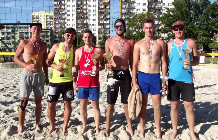 Osiem najlepszych drużyn rywalizowało w niedzielę w finale Grand Prix w Siatkówce Plażowej. 