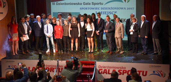 Paweł Juraszek odnosi światowe triumfy, ale mijający rok był znakomity również dla wielu innych dzierżoniowskich sportowców. Najlepszych zawodników i trenerów oraz ludzi i instytucje rozwijające dzierżoniowski sport poznamy po Nowym Roku, podczas czwartej już Dzierżoniowskiej Gali Sportu. 