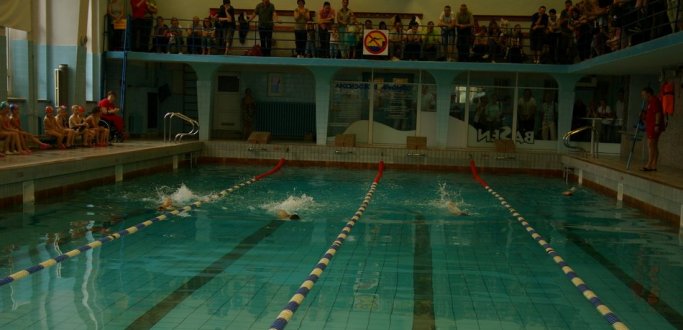 Dzierżoniów: olimpiada pływacka