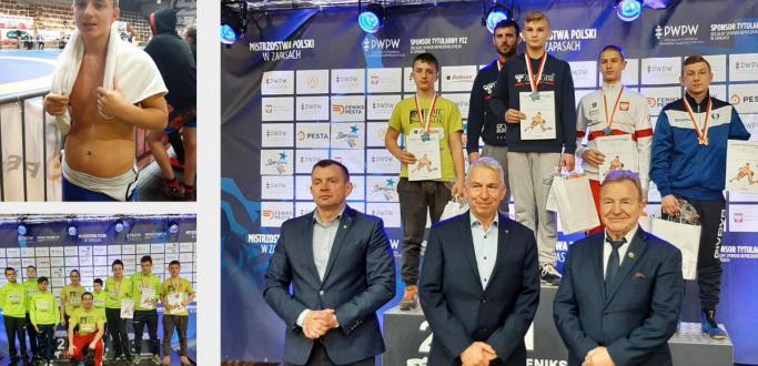 VIII Mistrzostwa Polski Młodzików w zapasach w stylu wolnym zakończyły się dla MULKS Junior Dzierżoniów sukcesem. Daniel Konieczny (62 kg) wywalczył w dniach 22-24 listopada w Stargardzie srebrny medal.