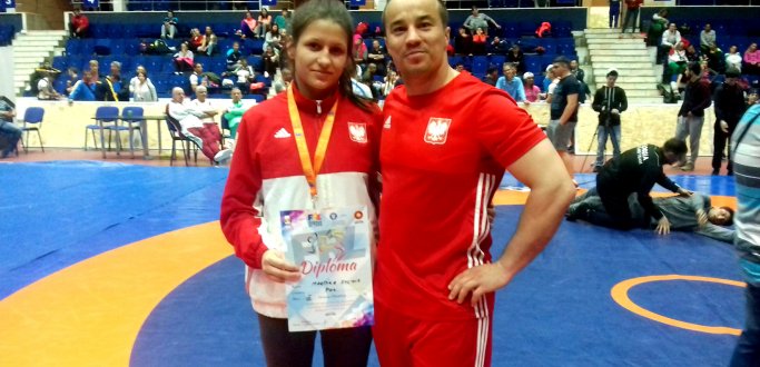 Zawodniczka MULKS Junior Dzierżoniów Sylwia Martyka wywalczyła brązowy medal w kat. 56 kg w Międzynarodowym Turnieju Zapaśniczym w Bukareszcie. W dniach 10-15 maja rywalizowało tam 300 zawodników z 18 państw.