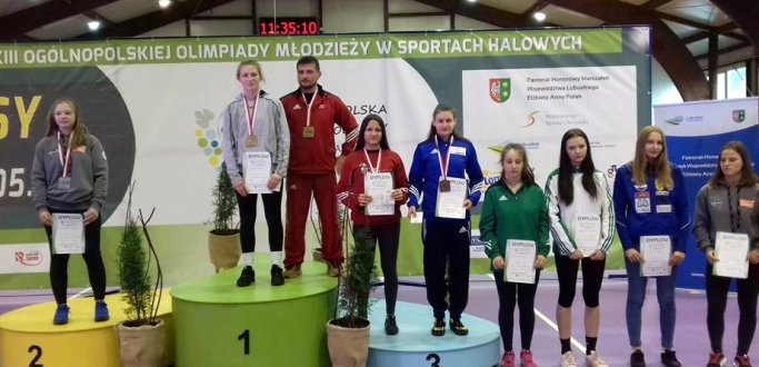 Sylwia Martyka z MULKS Junior Dzierżoniów wywalczyła brązowy medal na XXIII Ogólnopolskiej Olimpiadzie Młodzieży w Zapasach Kobiet, w ramach której odbyły się Mistrzostwa Polski Juniorek Młodszych w Zapasach. Zawody rozgrywano od 30 kwietnia do 2 maja w Drzonkowie.
