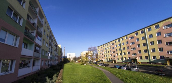 Budowa łącznika i miejsc parkingowych – to dwa główne tematy spotkania burmistrza z mieszkańcami os. Złotego. Będzie to również okazja do poruszenia innych ważnych spraw dla osób mieszkających w tej części Dzierżoniowa.