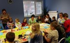 Ośrodek Pomocy Społecznej w Dzierżoniowie zakończył realizację projektu w ramach organizacji ferii zimowych pn.: „ Baw się bezpiecznie”. Program skierowany był do dzieci i młodzieży, z rodzin korzystających ze wsparcia OPS oraz Towarzystwa Przyjaciół Dzieci w Dzierżoniowie.