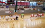Reprezentacje Polski i Czech rozegrały w dniach 16-17 grudnia towarzyskie mecze juniorek w piłce ręcznej w hali Ośrodka Sportu i Rekreacji w Dzierżoniowie. Kto wygrał?