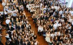 Dzierżoniów: Po wakacyjnej przerwie naukę w dzierżoniowskich podstawówkach i gimnazjach rozpoczyna 2660 uczniów