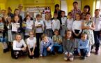 Uczniowie klas trzecich szkół podstawowych rywalizowali 25 kwietnia w powiatowym konkursie ‘I Know English’. W zorganizowanym w Szkole Podstawowej nr 9 finale  wzięli udział uczniowie, którzy najlepiej wypadli w etapach szkolnych.